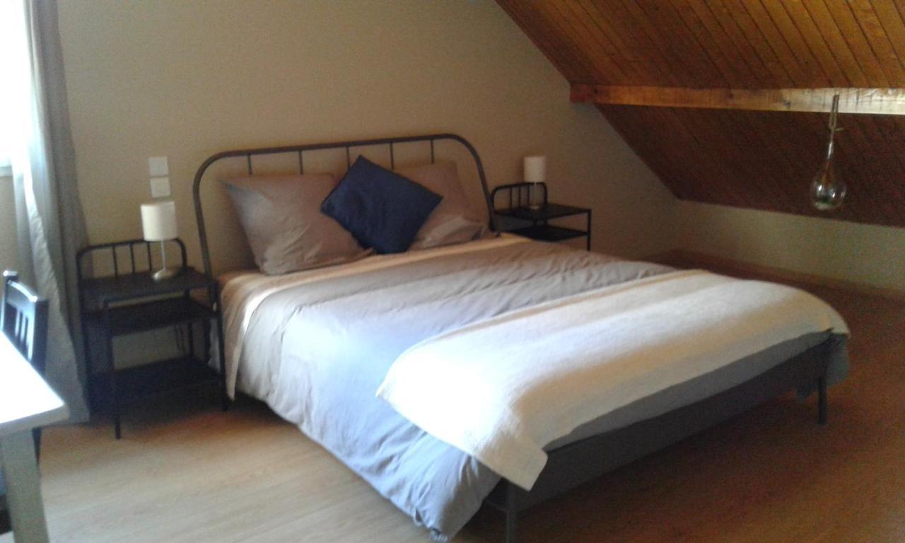 Chambre D'Hotes Des Poisets Crotenay Экстерьер фото